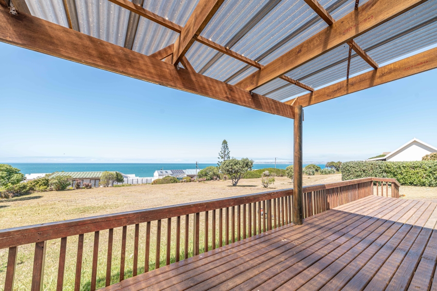 3 Bedroom Property for Sale in Reebok Western Cape